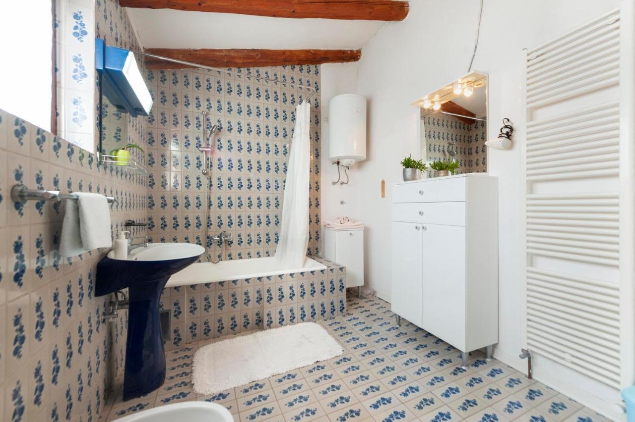 Studio And Room Tea โรวีน ภายนอก รูปภาพ